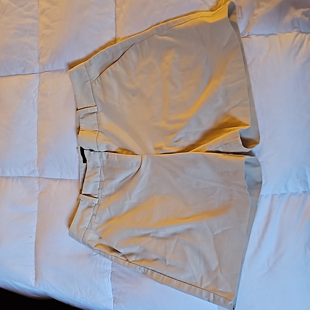 Talbots Womens Stretch Khaki Flat Front Shorts Size 10